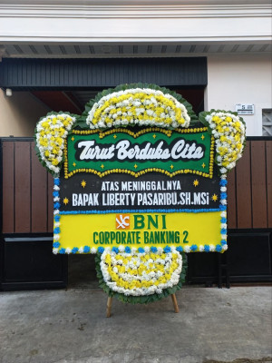 Papan Bunga Duka di Malanggah