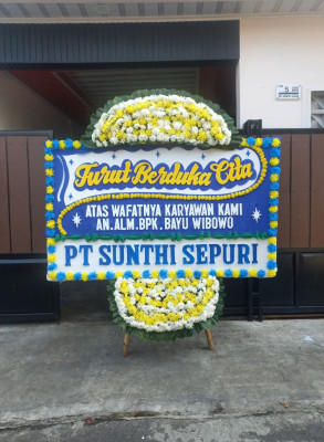 Papan Bunga Duka di Malanggah