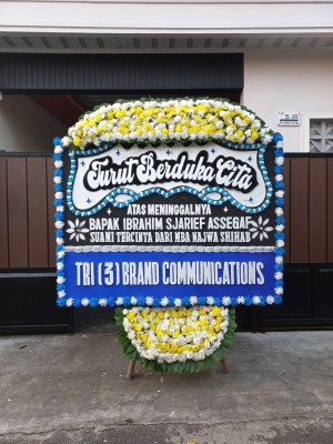 Papan Bunga Duka di Malanggah
